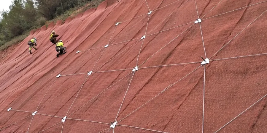 Illustrative image of Slope stability analysis in Drummondville